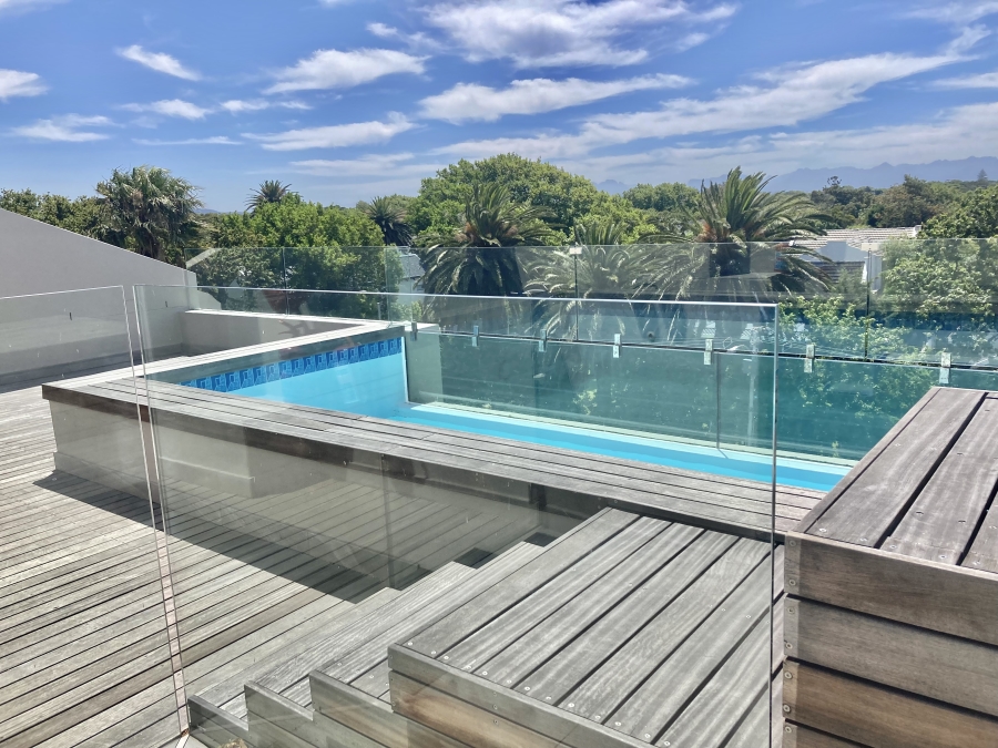 To Let 2 Bedroom Property for Rent in Rondebosch Western Cape